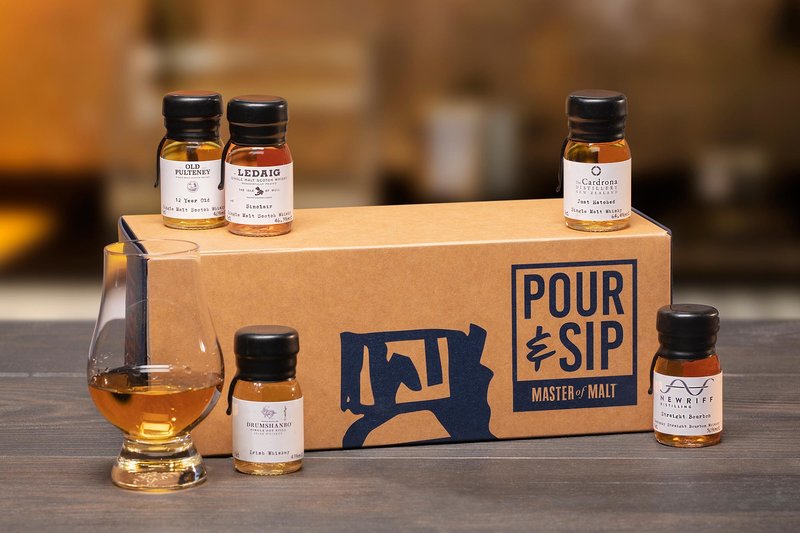 Pour & Sip whisky subscription box with drams
