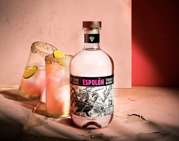 A bottle of El Espolòn Blanco Tequila.
