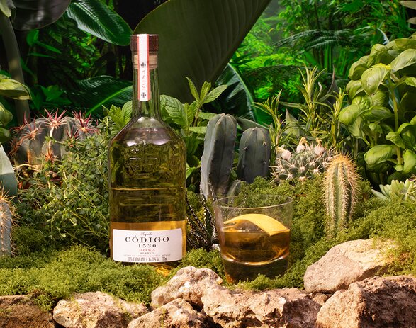 Código On The Rocks