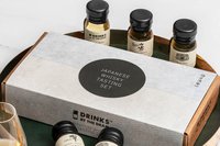 Sample sales, a set of Japanese whisky tasting drams