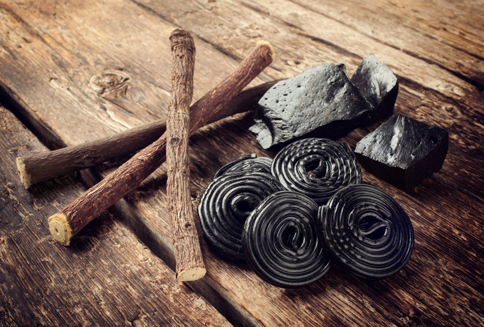 Liquorice, roots, pure blocks, and candy.