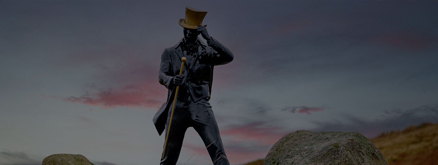 Johnnie Walker, keep on walking statue
