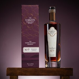 The Lakes Whiskymaker's Reserve No.7