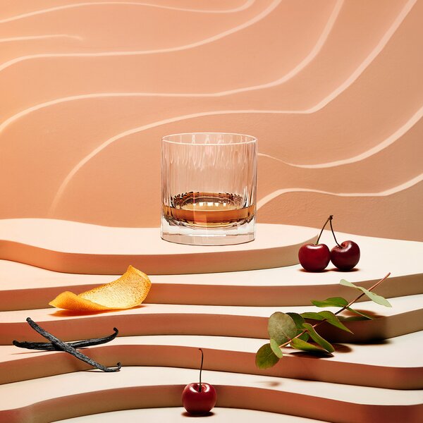 A bottle Bowmore Captivo Oak Voyage 20 Year Old