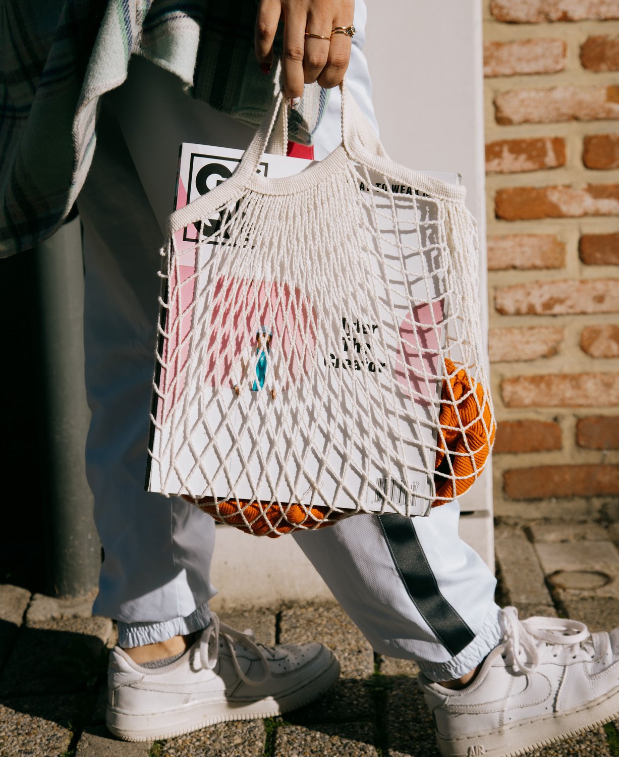 redefining retail therapy, stop impulse buying material things, how to stop impulse buying, how to not rely on retail therapy
