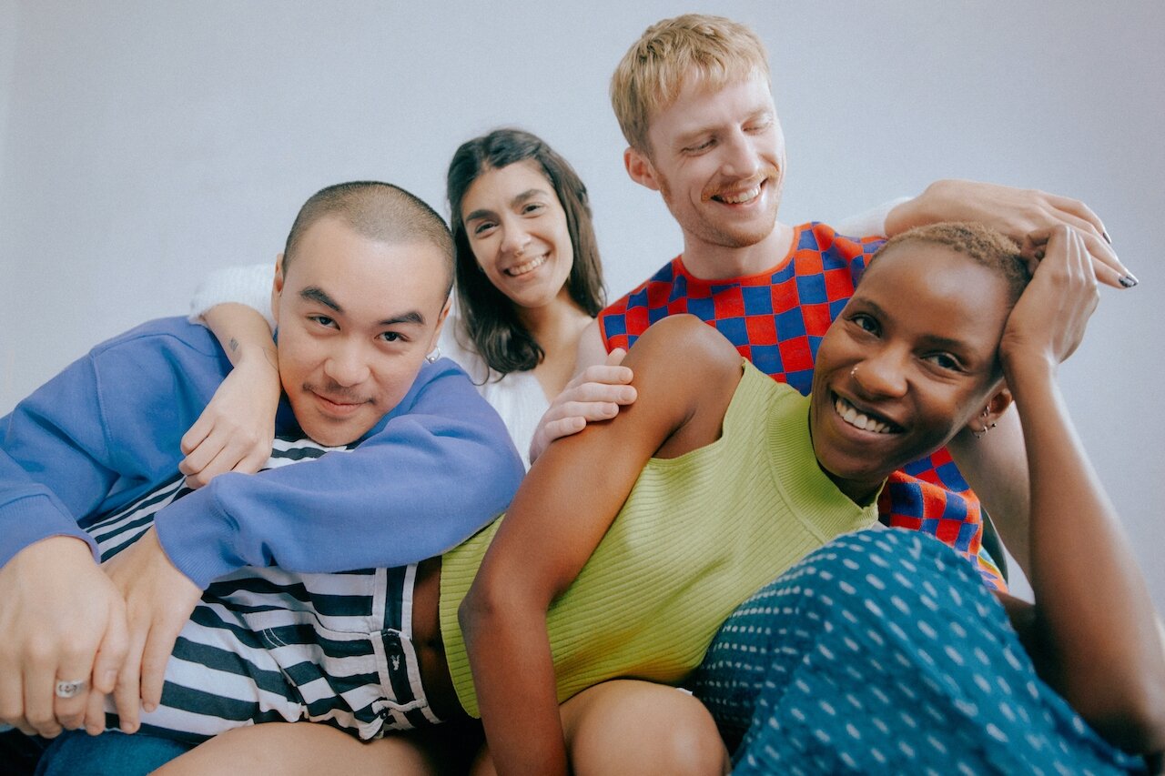 why do we want to follow trends, what makes us want to follow trends, deep diving into trend culture