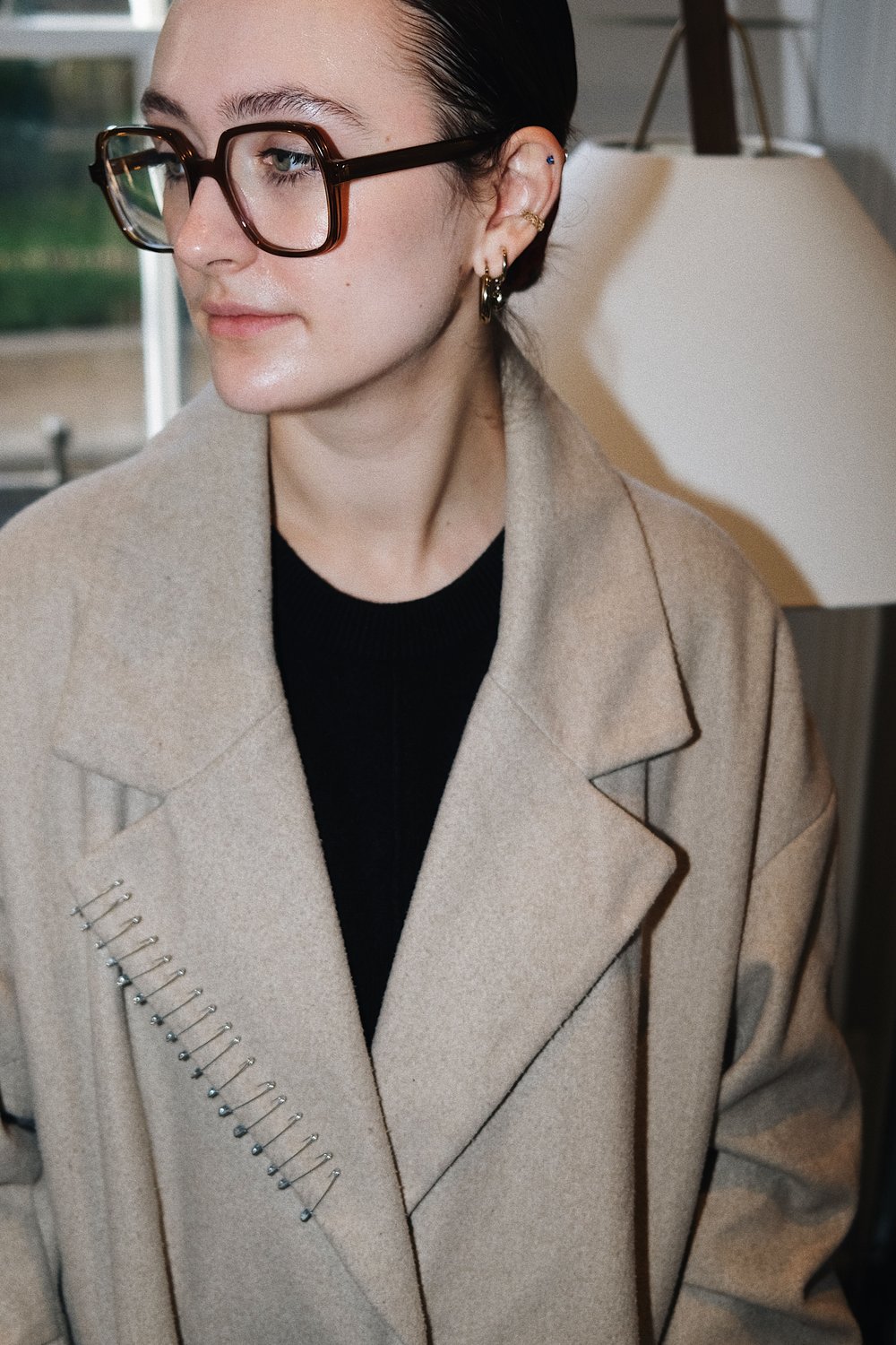 ideas to upcycle your winter coat, hacks to make your winter coat look better