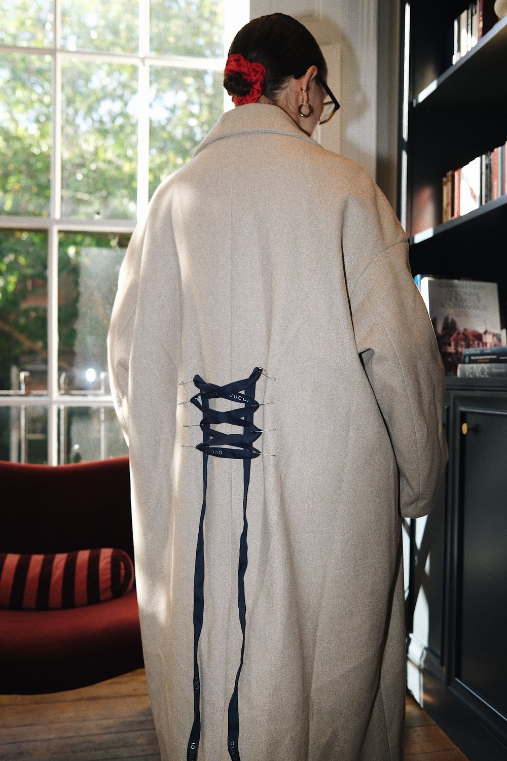 upcyling tips for a coat, how to DIY your coat, how to make your basic coat look better