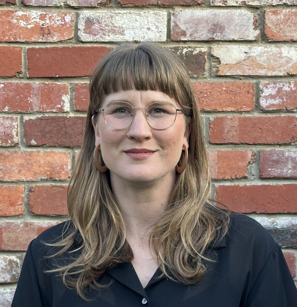 A portrait photo of  Tabitha Hocking.