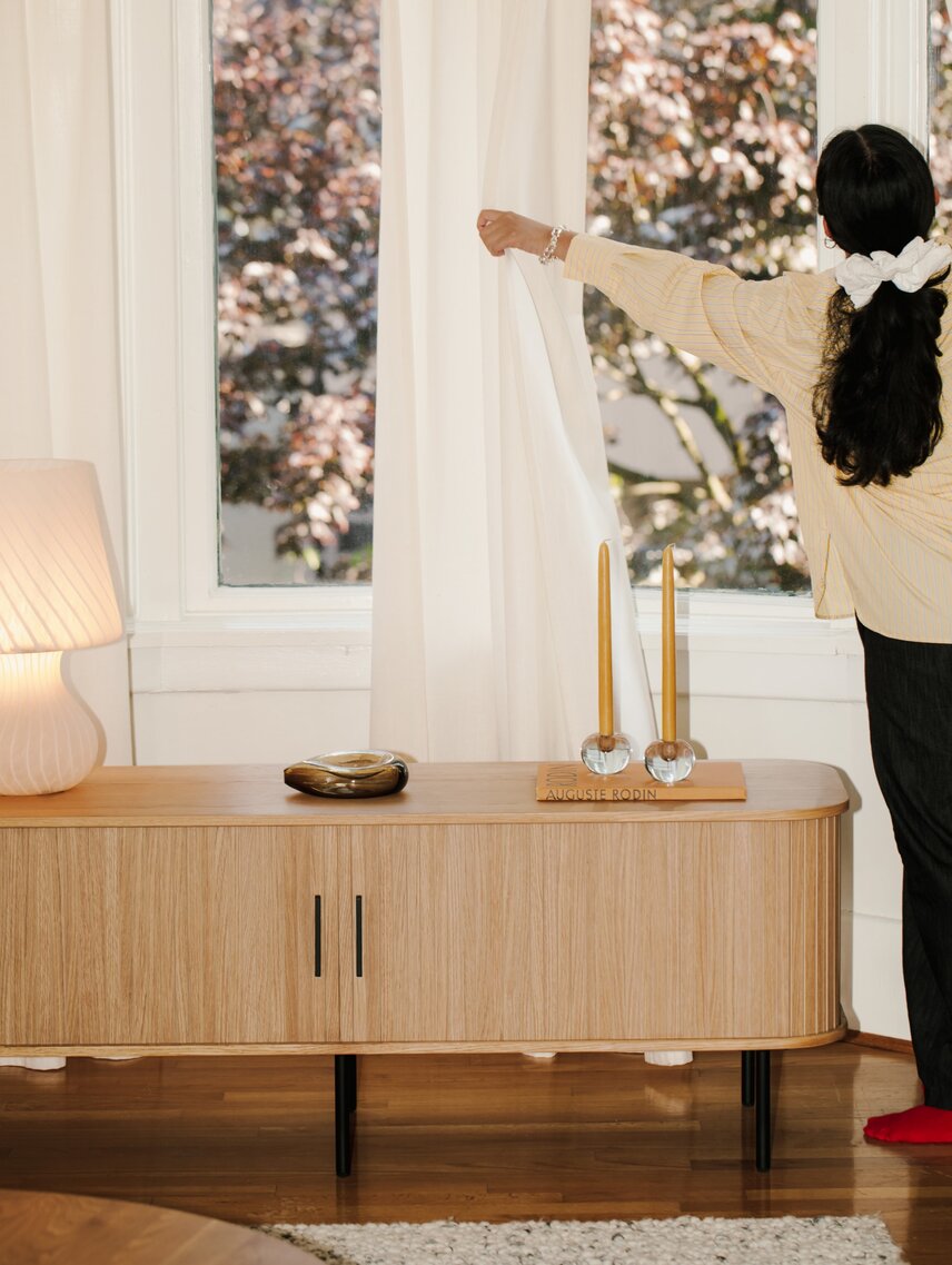 Entry way with sideboard