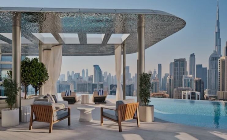 hotel bel-air bar and lounge