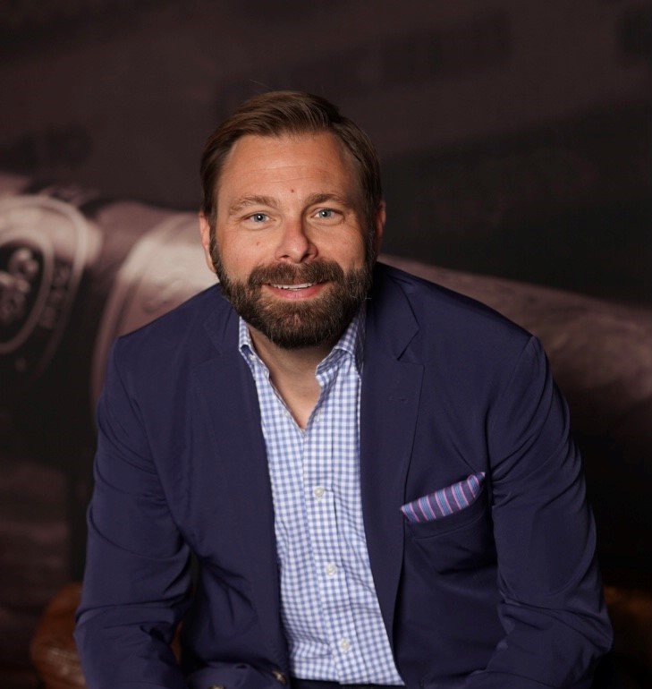 brad winstead ceo of JR Cigar