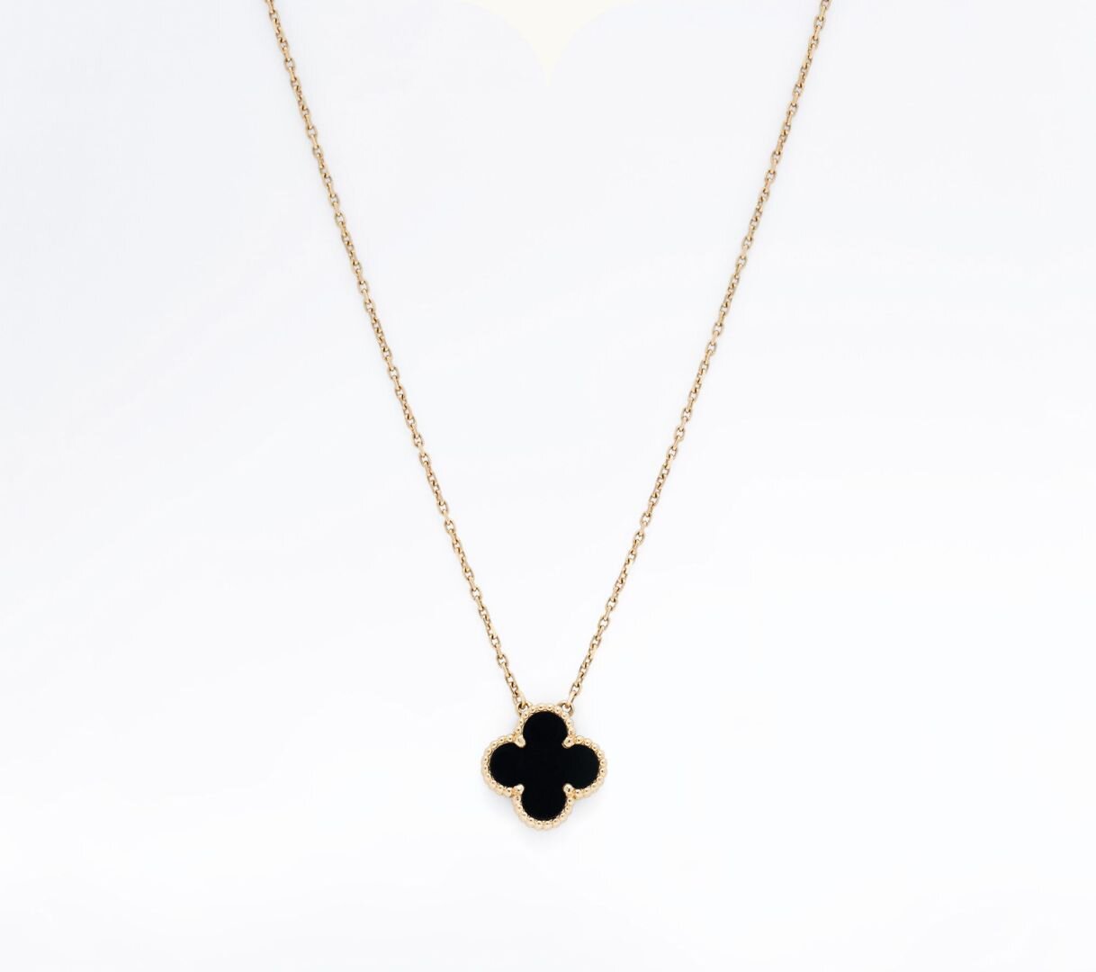 Brown après-ski handbag from Vivrelle.