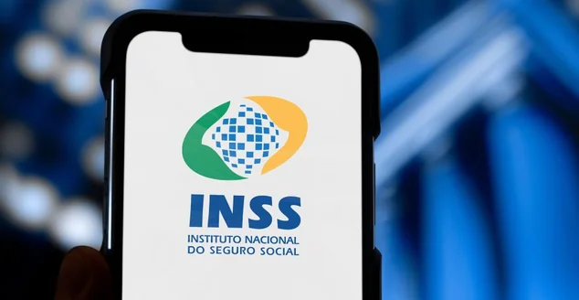 O INSS (Instituto Nacional do Seguro Social) administra os benefícios da previdência social e pensões no Brasil, garantindo serviços de assistência social e aposentadoria.