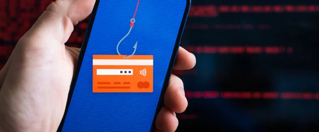 Fraude de cartão de crédito, conceito de phishing em uma tela de smartphone