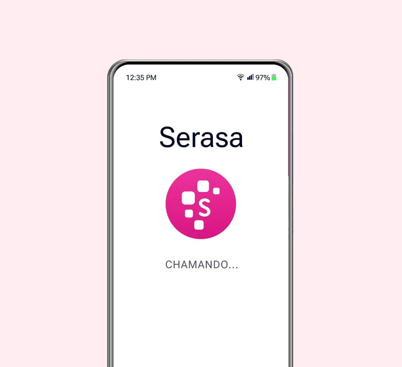 Celular com Tela do Serasa Score