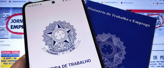 carteira de trabalho representando o NIS