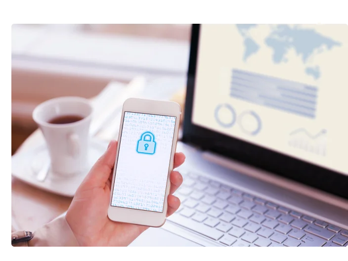 celular com cadeado demonstrando segurança