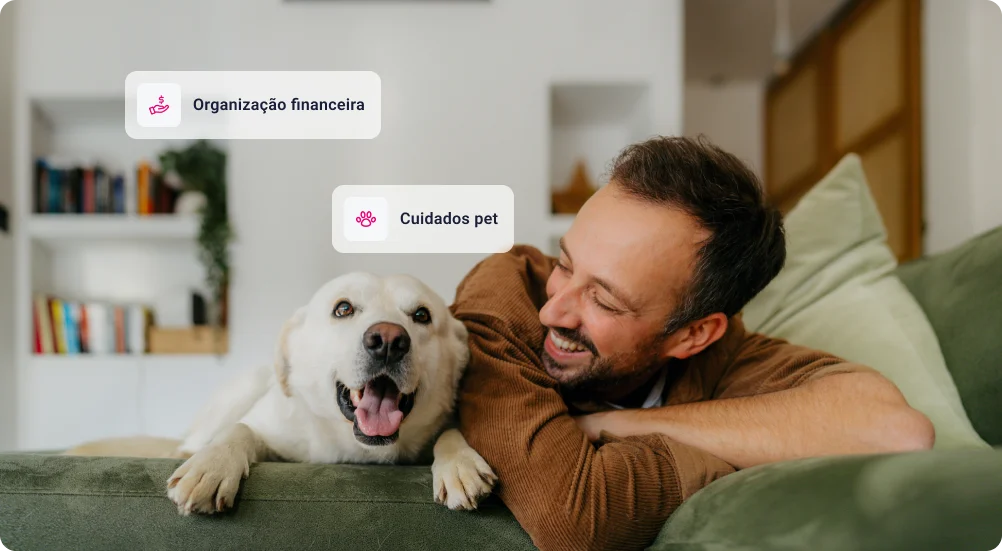 Pessoa usando blazer rosa segurando um tablet em um ambiente de escritório, com prateleiras, caixas e roupas em cabides ao fundo. Três caixas de texto sobre a imagem dizem: 'Vantagens de negociar dívida MEI pelo Serasa Limpa Nome', 'Consultar dívidas MEI com empresas' e 'Como parcelar dívidas MEI?'