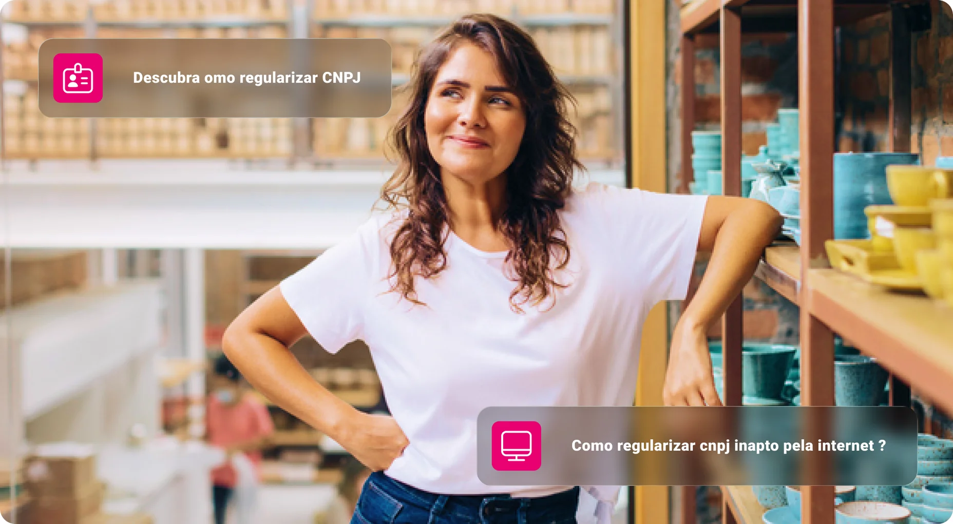 Dona de empresa, restaurante ou mulher negra escrevendo papelada como barista, empresária ou garçonete. Café, escrituração contábil ou gerente africano feliz com diário de caderno de contabilidade para agenda de cafeteria