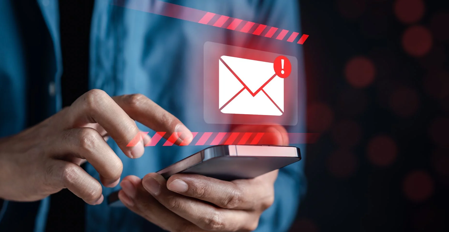 Alerte a caixa de entrada de e-mail e vírus de spam com aviso para notificação sobre proteção de segurança de cartas da Internet, lixo eletrônico e lixo eletrônico e informações comprometidas