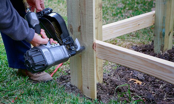 Using Nail gun to build a new fence