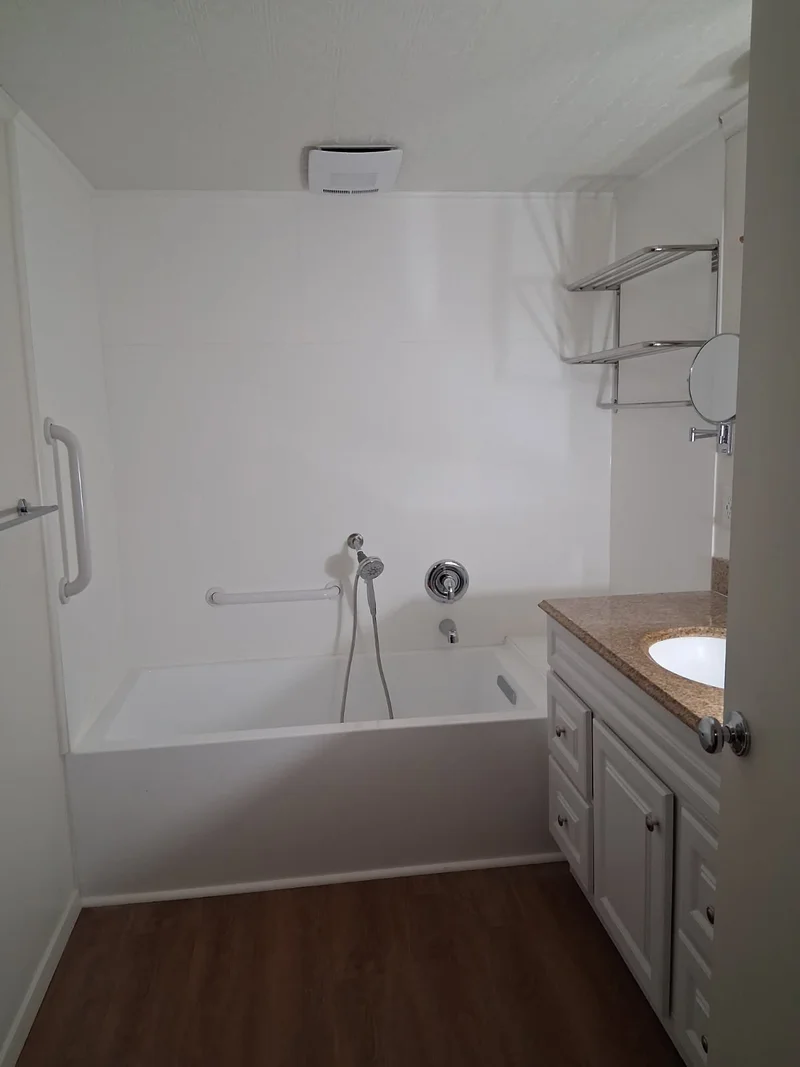Tub Surround Installation