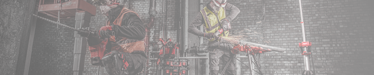 Promotiebanner van  Milwaukee met actie: Gratis accu bij aankoop van een M12 of M18 powertool