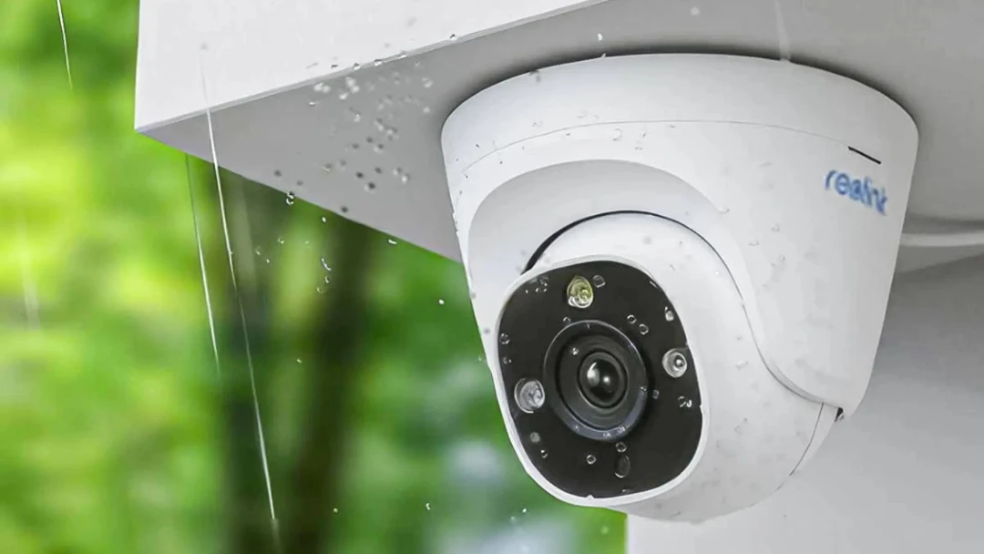 Reolink smarte Überwachungskamera für Außen im Regen