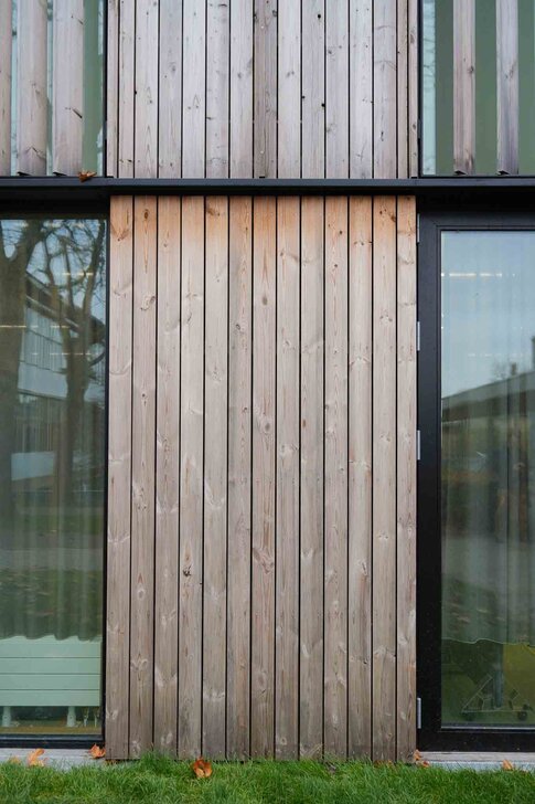 Bronsø thermo wood cladding at Valhøj Skole