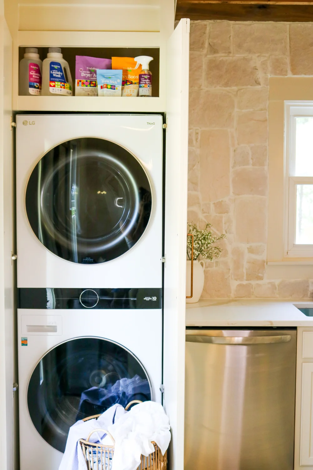 3 Natural Ways to Remove Odors From Sports Equipment