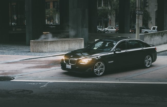 Roam BMW on city streets