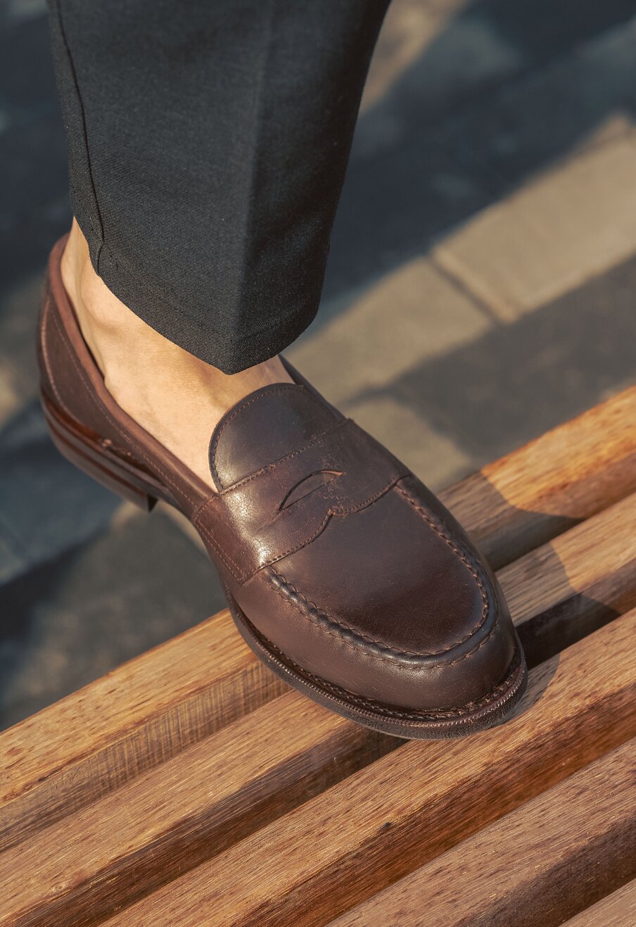 501040 - BROWN WAXY SHELL CORDOVAN - E 