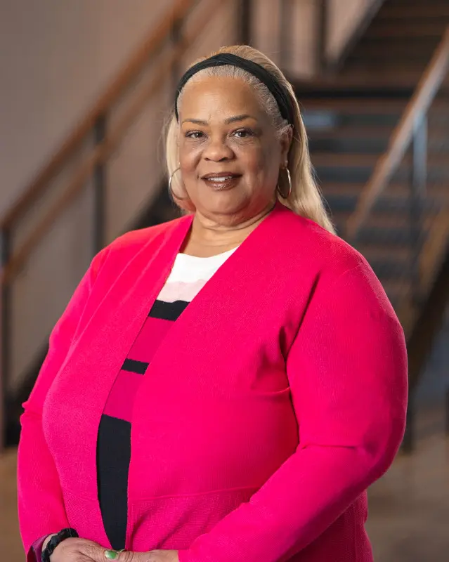 Nina Jones: Member