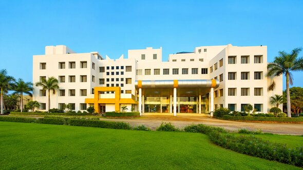 D.Y. Patil Pune Online MBA Review: Fees, Eligibility, Specializations & Career Growth Potential