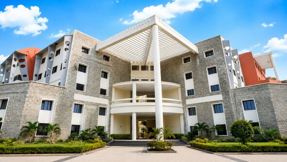 Jain University Online MBA Review: Specializations, Fees, Pros, Cons & Who Should Choose It