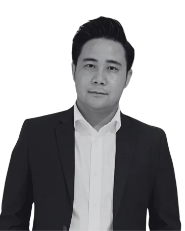 Apiwat Panarach, General Manager