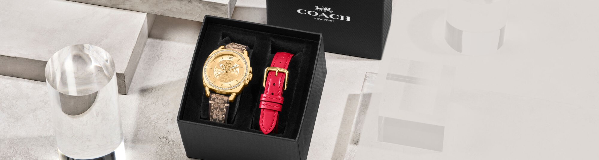 Picture of Coach grand interchangeable gift set in box
