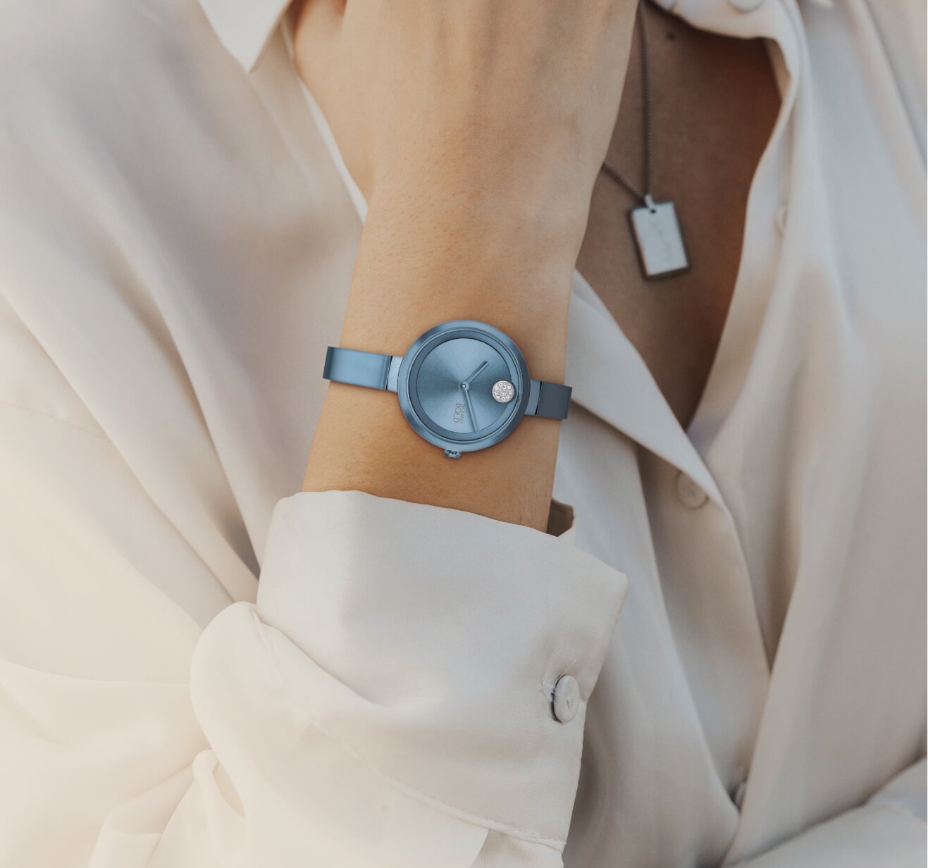 Picture of Movado Trend bangle in blue on figure