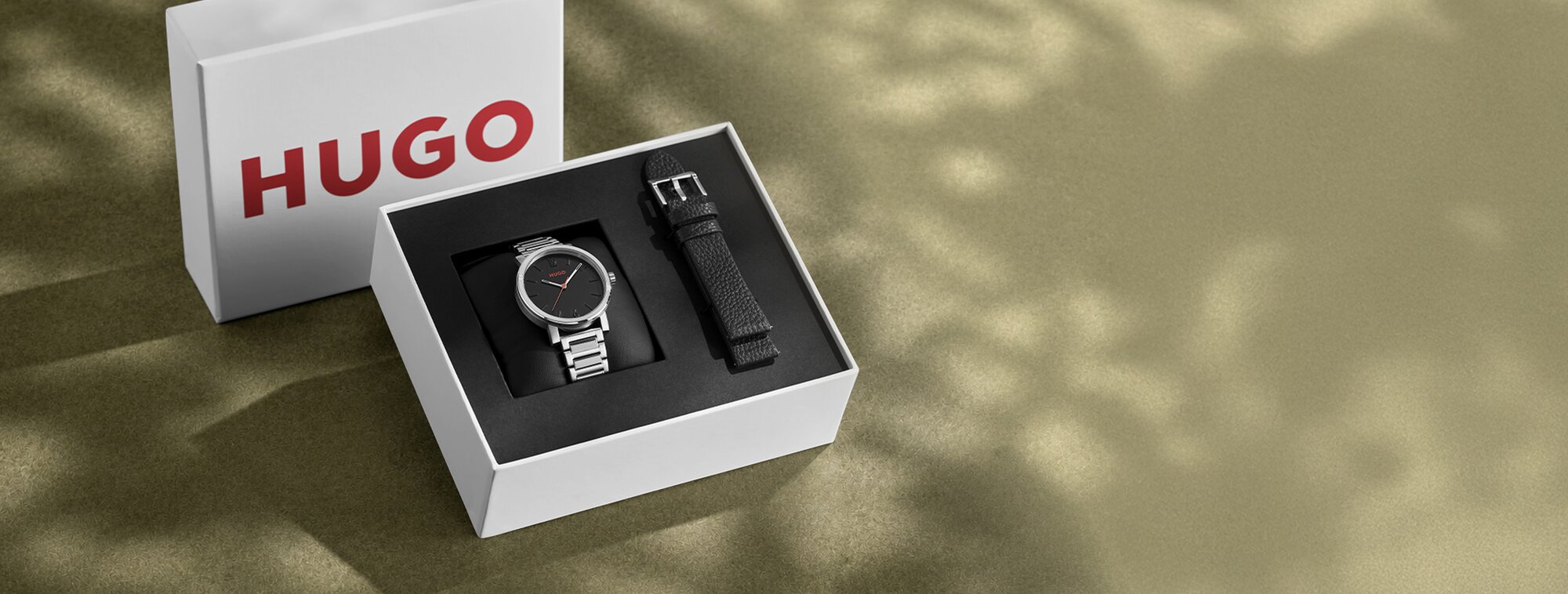 Hugo gift set with interchangeable strap in box 