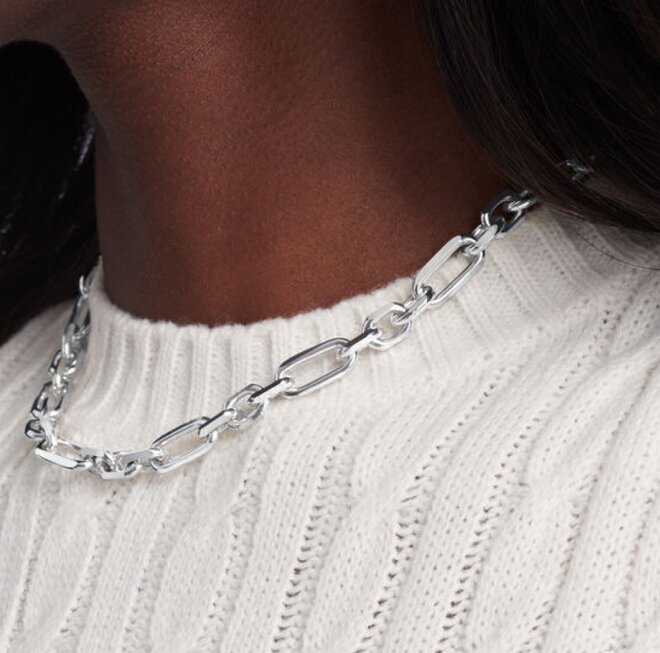 Movado Faceted Chain women's necklace in silver on model