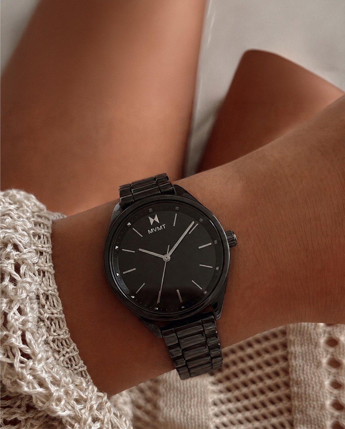 MVMT Coronada ceramic watch on model
