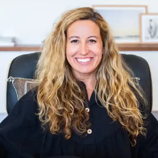 Headshot of Nikki Rubin