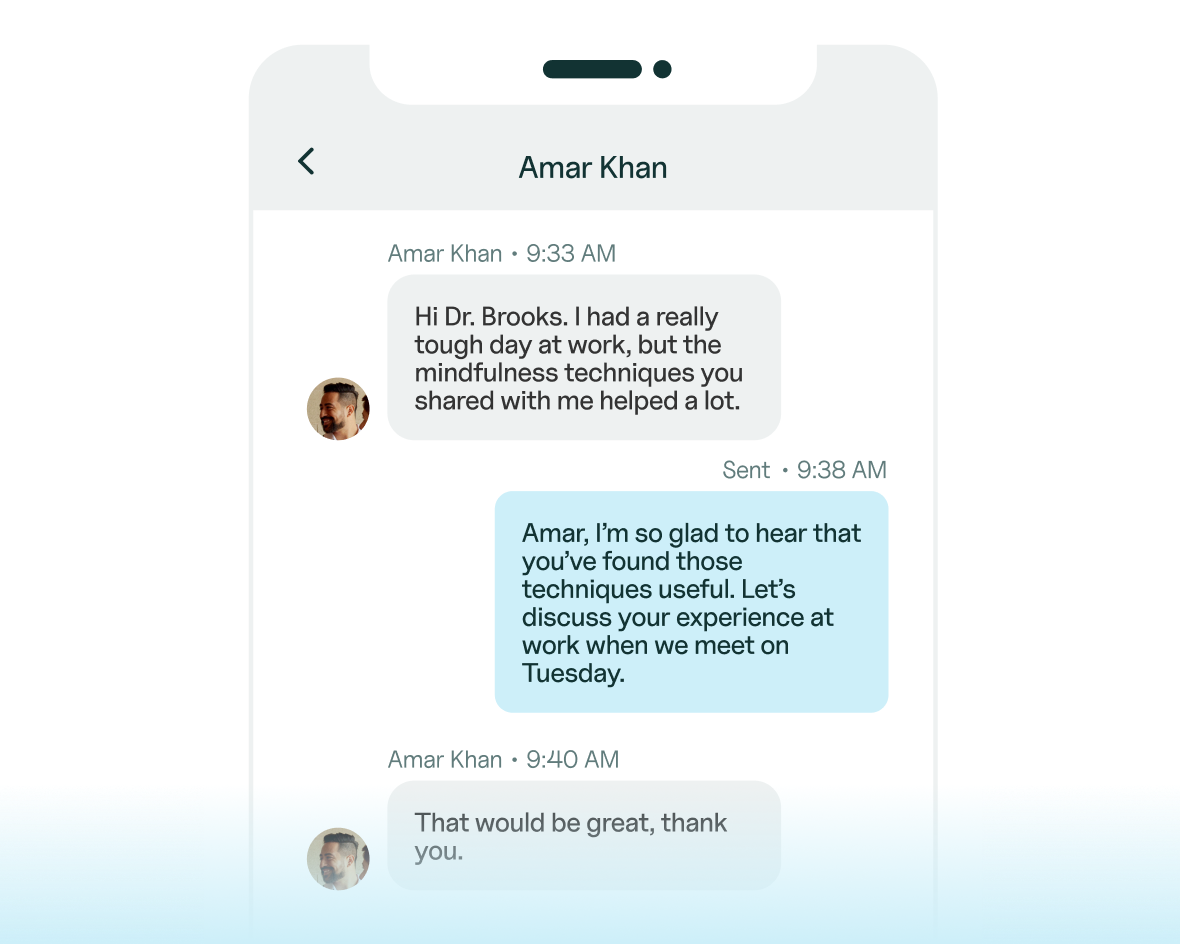 Mobile messaging conversation between client and practitioner