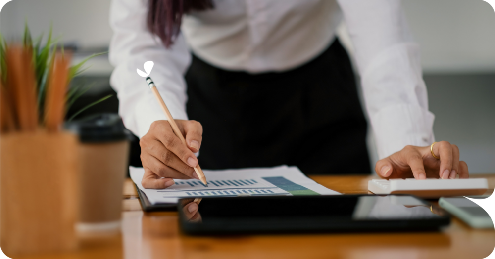 clinician doing bookkeeping for group private practice