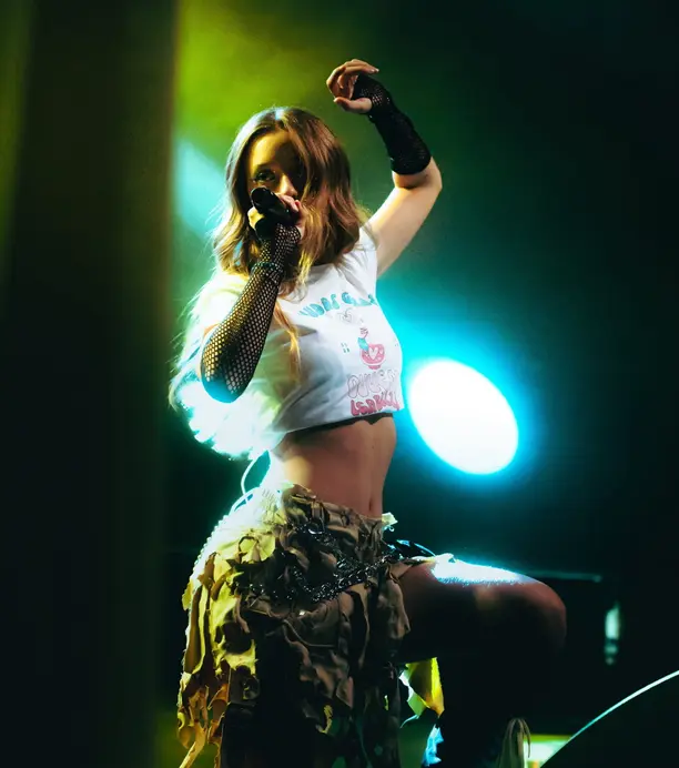 Isa Buzzi Exposes the Merch Mistake Costing Artists Millions case study