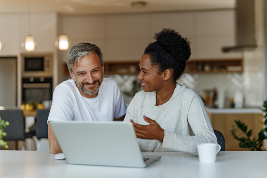 A couple discussing about how to get a power of attorney in Florida.