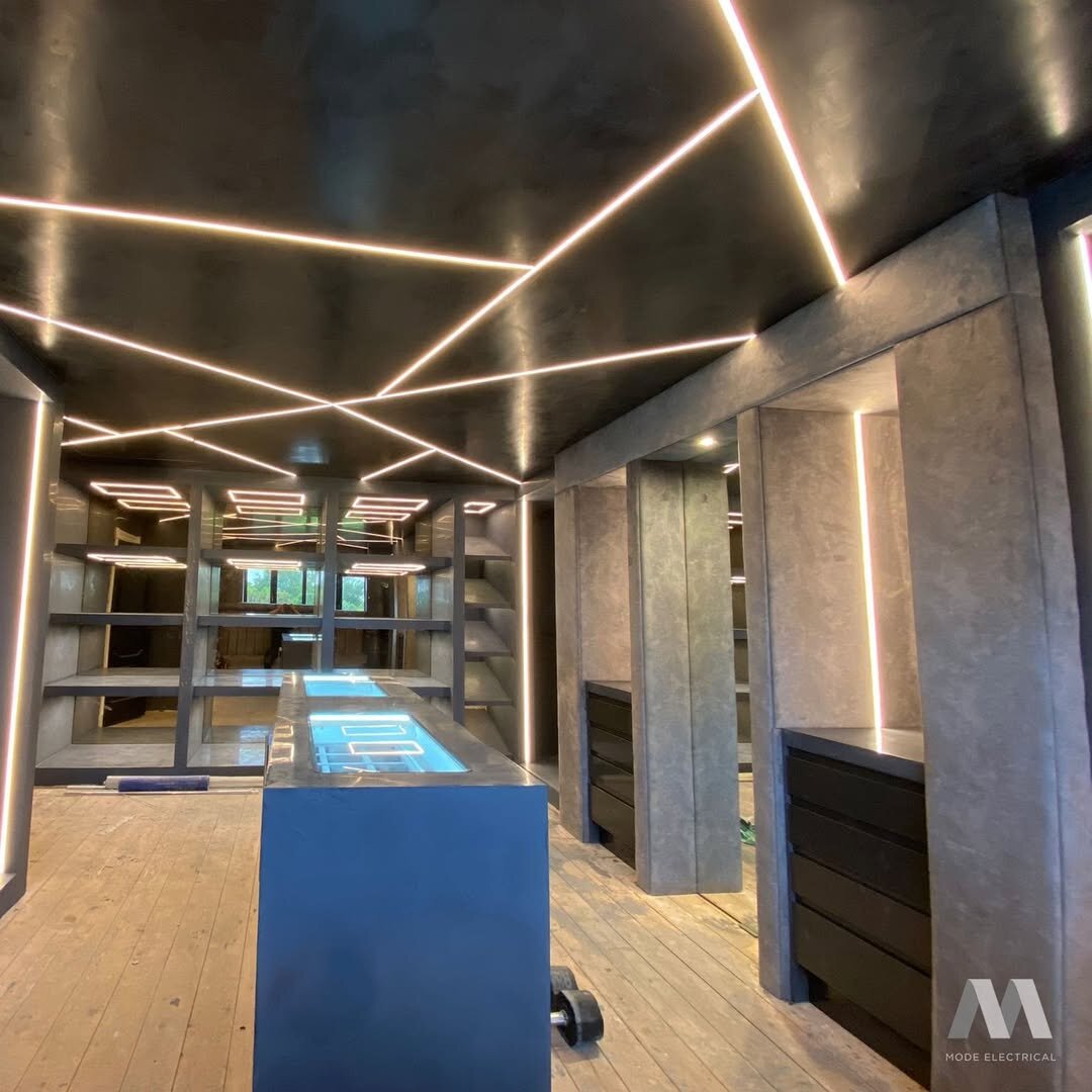 A Guide to Recessed Strip Lighting