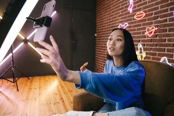 Join the Pie Ambassador Program and earn £250 per approved video + £100 per signup. Share your experience with the Pie app on Instagram or TikTok, get your affiliate link, and get paid fast.