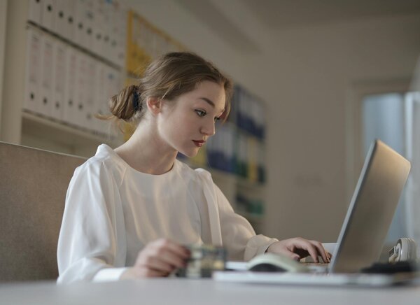 Trusted accountant in Kensington offering expert tax services, bookkeeping and business advice. Chartered accountants helping individuals, families and owner-managed